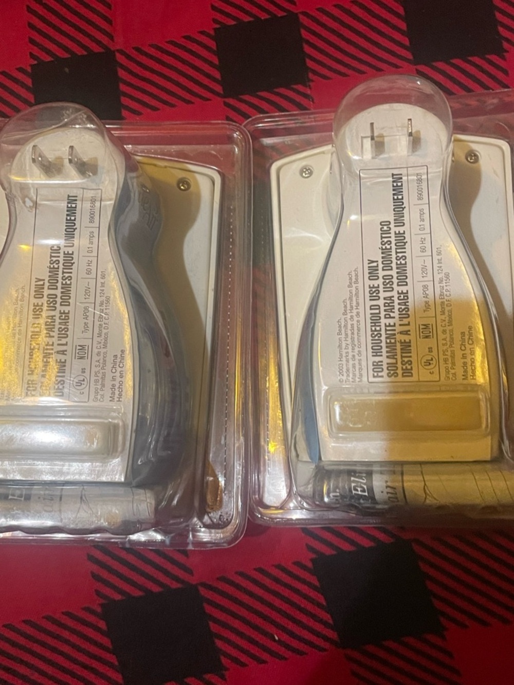 Hamilton Beach TrueAir
Compact Plug-Mount Odor
Eliminators Bundle Of 2 - Picture 2 of 2